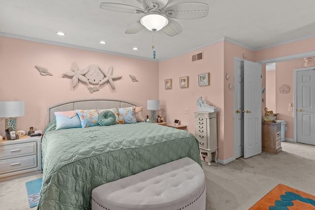 72 Hilltop Drive F, North Providence, RI 02904