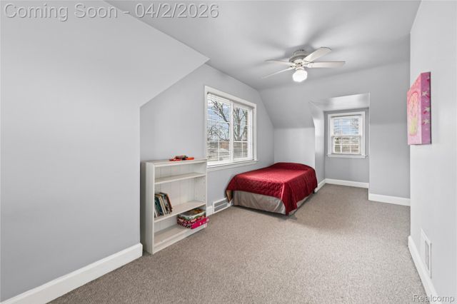 2305 Vinewood Street, Wyandotte, MI 48192