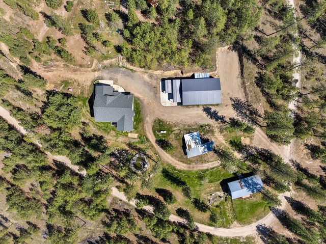 5521C Happy Hill Rd, Tumtum, WA 99034