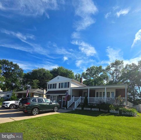649 HUTCHINSON TER, Holmes, PA 19043