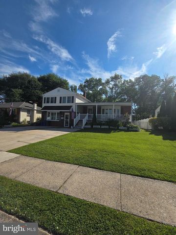 649 HUTCHINSON TER, Holmes, PA 19043