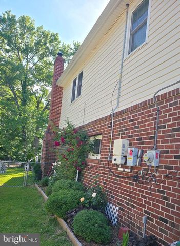 649 HUTCHINSON TER, Holmes, PA 19043