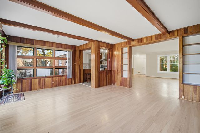 1700 Marguerite Street, Park Ridge, IL 60068