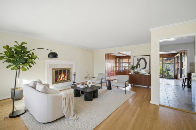 1700 Marguerite Street, Park Ridge, IL 60068