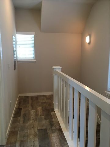 1639 W Stone Street, Fayetteville, AR 72701