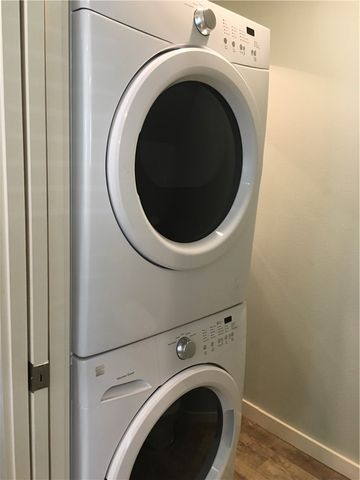 1639 W Stone Street, Fayetteville, AR 72701