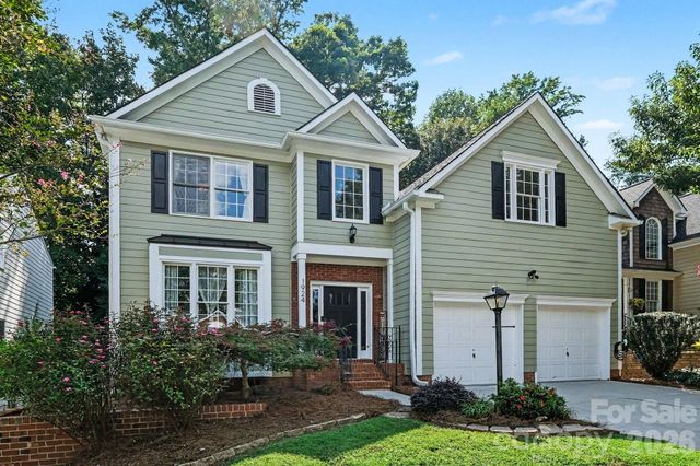 1924 DeArmon Drive, Charlotte, NC 28205