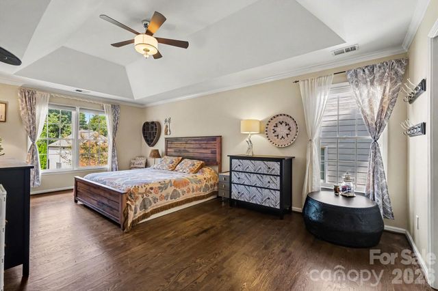 1924 DeArmon Drive, Charlotte, NC 28205