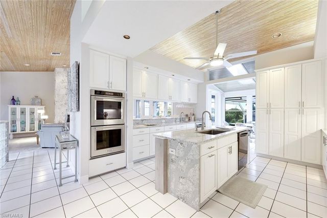 1221 SW 54th ST, Cape Coral, FL 33914
