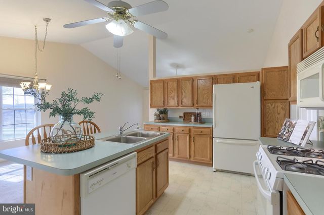 592 N 16TH ST, Lebanon, PA 17046