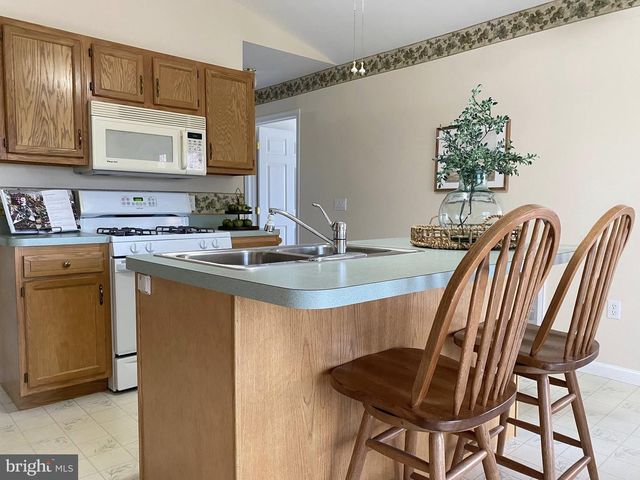 592 N 16TH ST, Lebanon, PA 17046