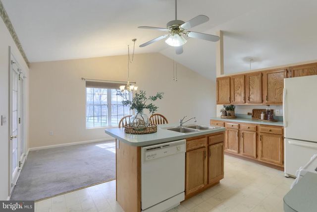 592 N 16TH ST, Lebanon, PA 17046