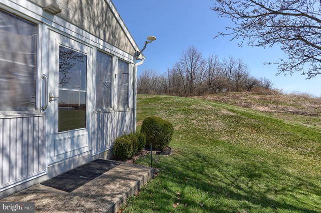 592 N 16TH ST, Lebanon, PA 17046