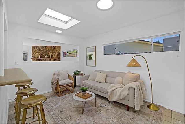 4671 Robbins Street, San Diego, CA 92122