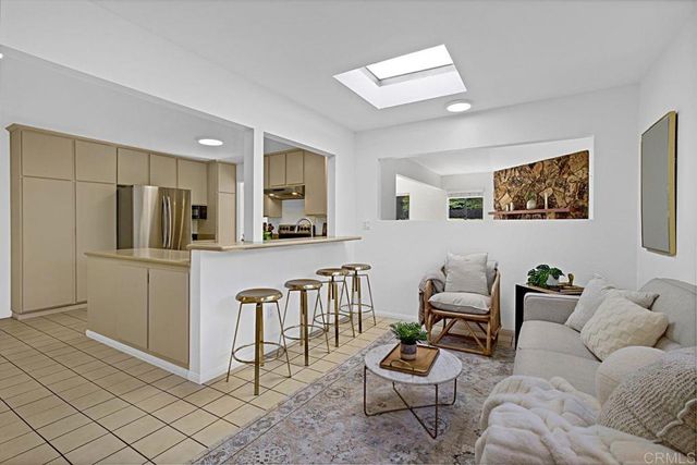 4671 Robbins Street, San Diego, CA 92122