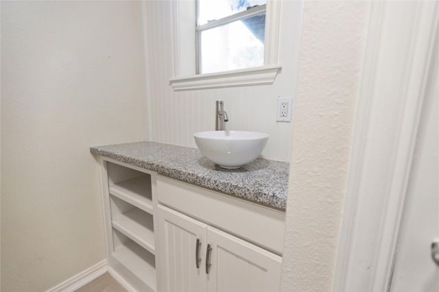 4103 Fuqua Street, Bacliff, TX 77518