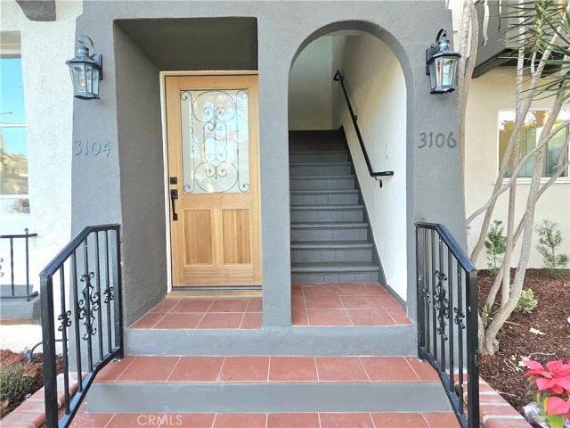 3104 W 43rd Place, Los Angeles, CA 90008