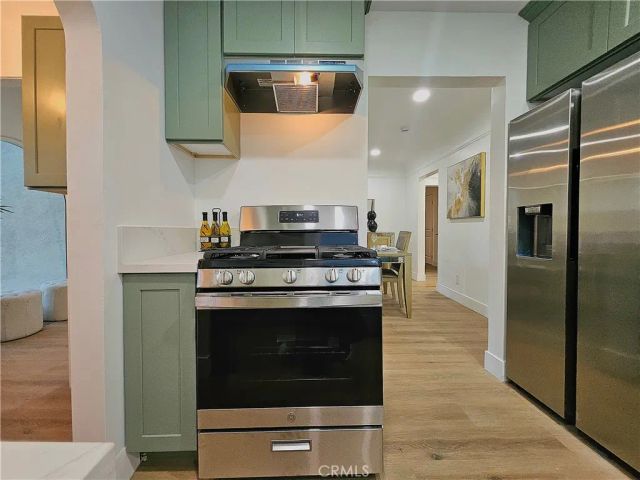 3104 W 43rd Place, Los Angeles, CA 90008