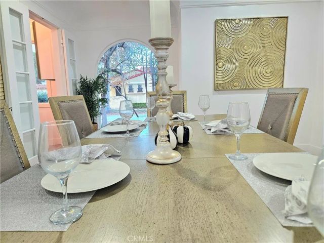 3104 W 43rd Place, Los Angeles, CA 90008