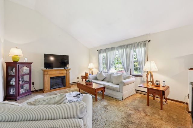 71 Upper Reservoir Road, New Milford, CT 06776