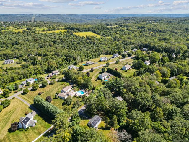 71 Upper Reservoir Road, New Milford, CT 06776