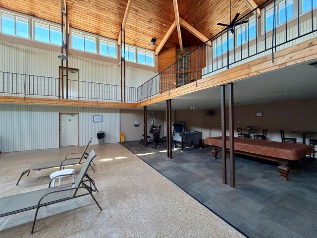 2011 E 122nd Street D5, Burnsville, MN 55337