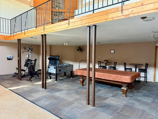 2011 E 122nd Street D5, Burnsville, MN 55337
