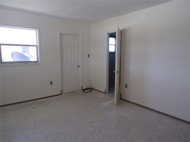 1124 SUNSET DRIVE, Venice, FL 34285