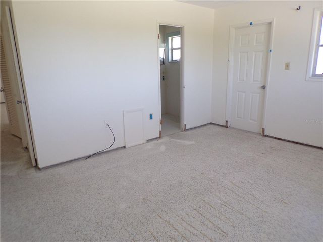 1124 SUNSET DRIVE, Venice, FL 34285