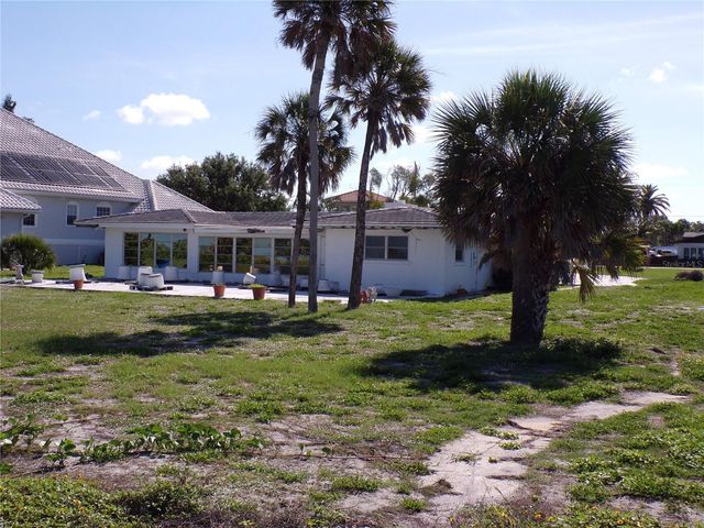 1124 SUNSET DRIVE, Venice, FL 34285