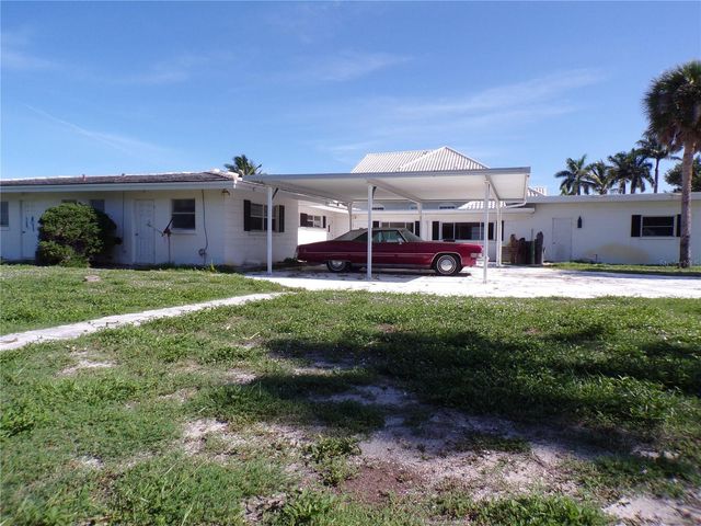 1124 SUNSET DRIVE, Venice, FL 34285
