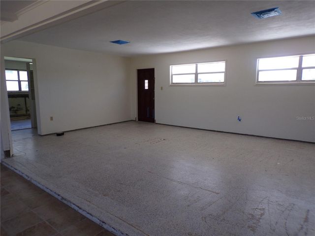 1124 SUNSET DRIVE, Venice, FL 34285