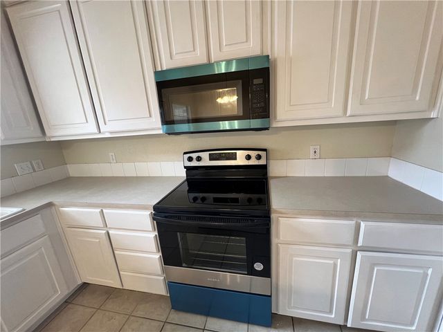 357 Old Mill Creek Drive, Woodway, TX 76712