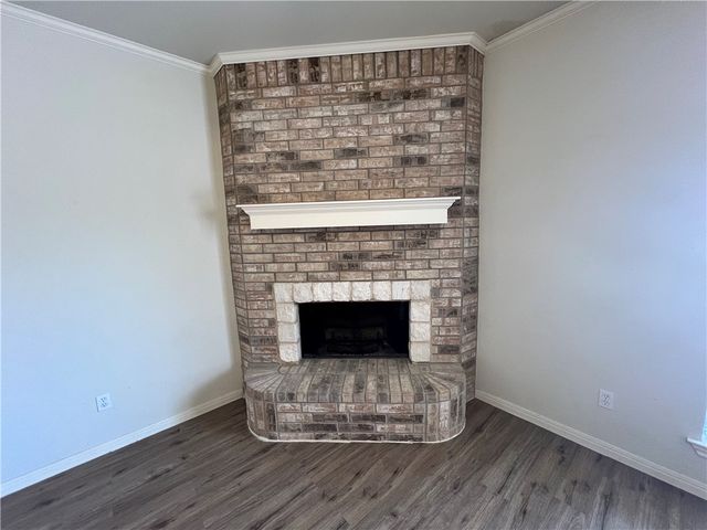 357 Old Mill Creek Drive, Woodway, TX 76712