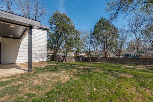 1406 Oakley Avenue, Dallas, TX 75216