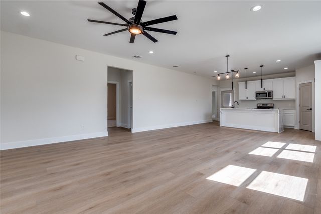 1406 Oakley Avenue, Dallas, TX 75216