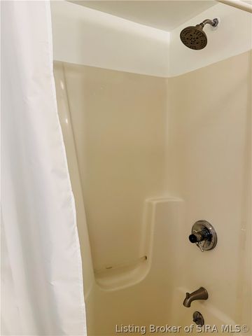 111 Douglas Avenue, Clarksville, IN 47129