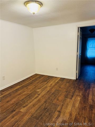 111 Douglas Avenue, Clarksville, IN 47129