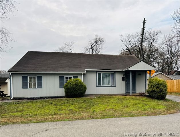 111 Douglas Avenue, Clarksville, IN 47129