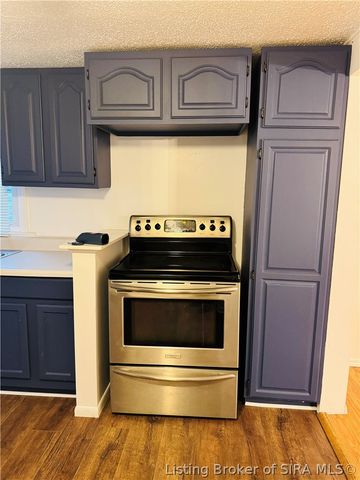 111 Douglas Avenue, Clarksville, IN 47129