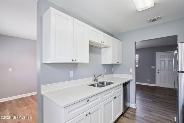 6928 GOLDILOCKS Lane, Jacksonville, FL 32210