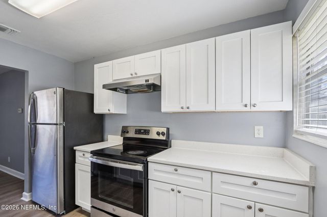 6928 GOLDILOCKS Lane, Jacksonville, FL 32210