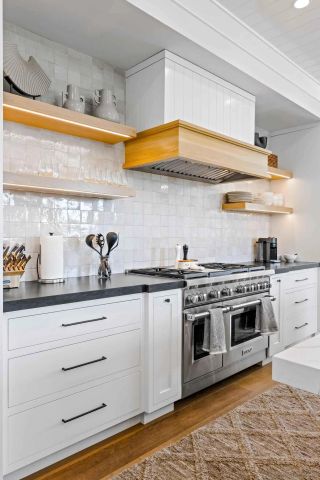3803 Marcus Ave, Newport Beach, CA 92663