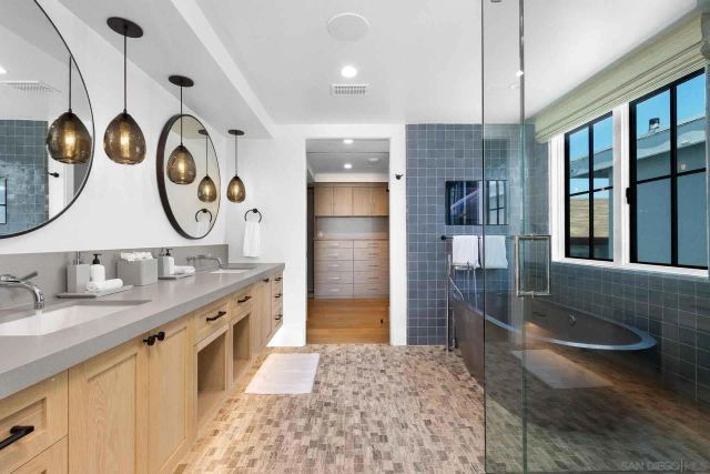 3803 Marcus Ave, Newport Beach, CA 92663