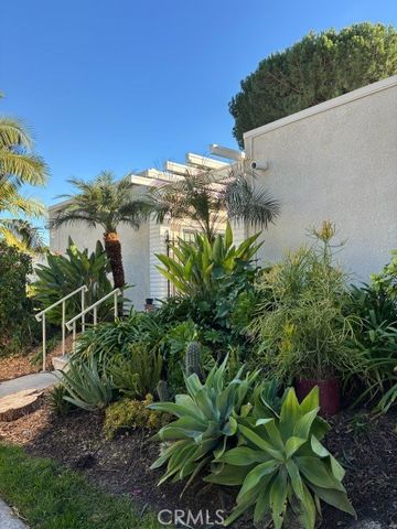 2091 Ronda Granada D, Laguna Woods, CA 92637