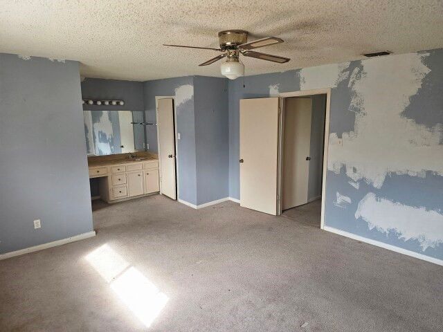 4961 Shadowbend Drive, Corpus Christi, TX 78413