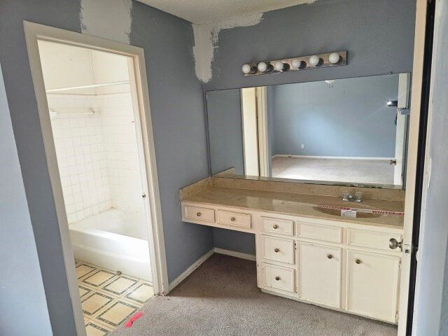 4961 Shadowbend Drive, Corpus Christi, TX 78413