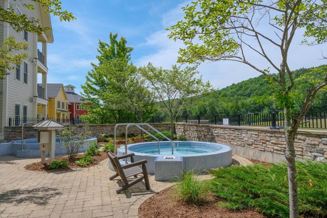 717 719 Q1-4 Jackson Gore Adams House 717 719 Q1-4, Ludlow, VT 05149