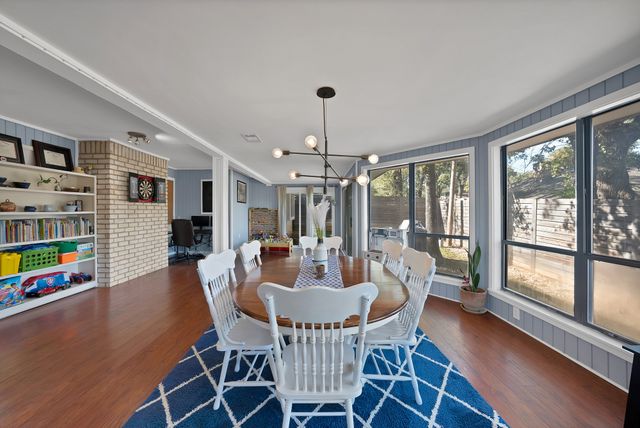 5707 Overridge Drive, Arlington, TX 76017