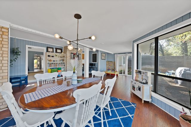 5707 Overridge Drive, Arlington, TX 76017